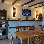 Holiday home къща тодо̀рица Todoretsite