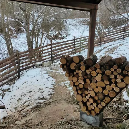 Holiday home къща тодо̀рица