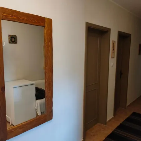 къща тодо̀рица Todoretsite