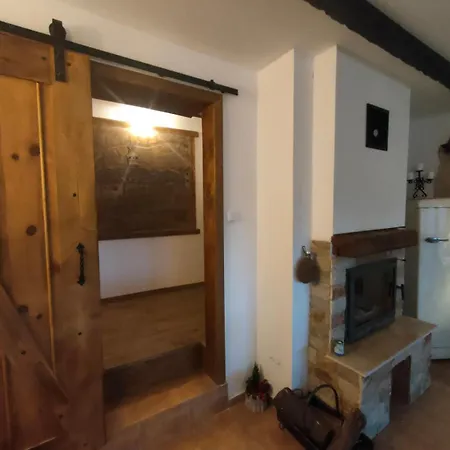 къща тодо̀рица Case de vacanță *