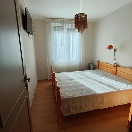 къща тодо̀рица Case de vacanță *