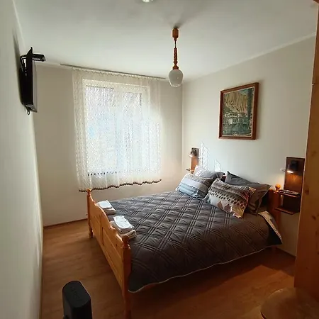 къща тодо̀рица Holiday home *
